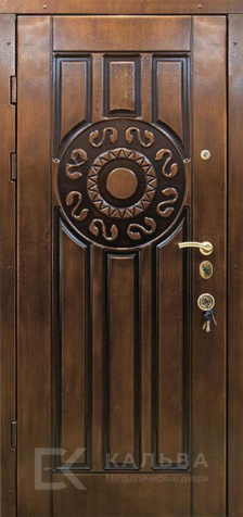 Фото №2 «Входная дверь белая и коричневая с круглым орнаментом №77»